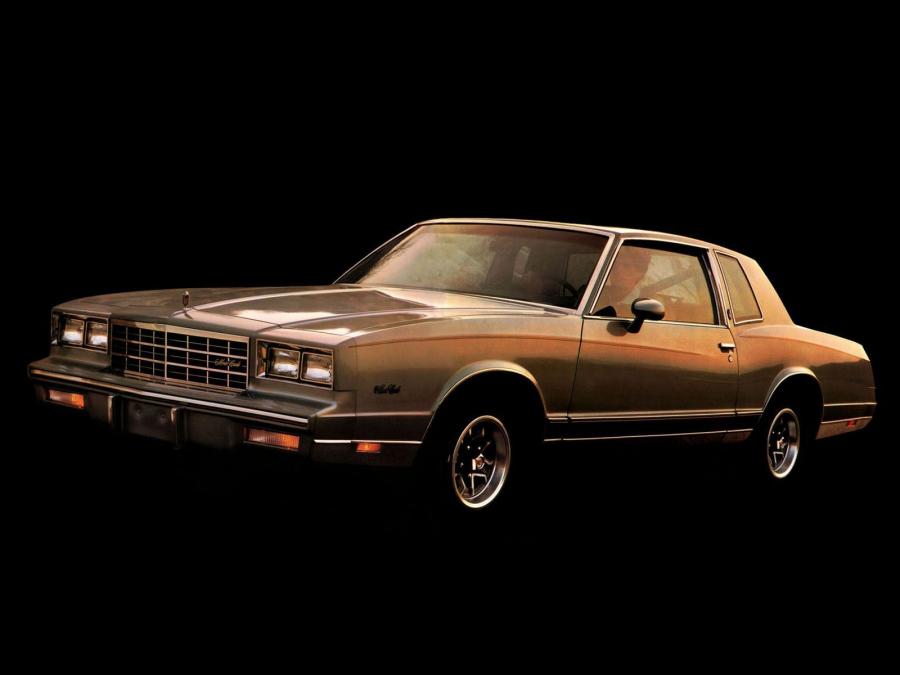  Chevrolet Monte Carlo 1981 года  (фото 12 из 15)